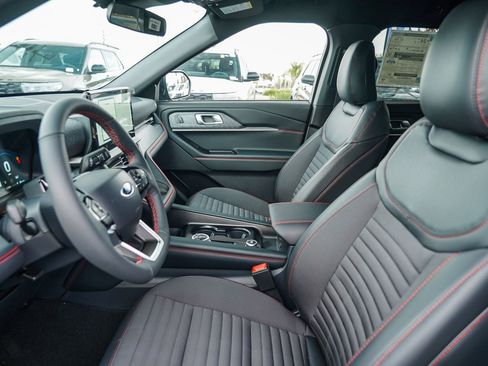 New 2026 Ford Explorer ST-Line RWD image 17