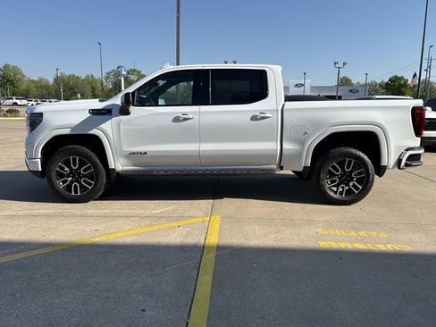 New 2026 GMC Sierra 1500 AT4 w/ AT4 Premium Package AWD/4WD image 12