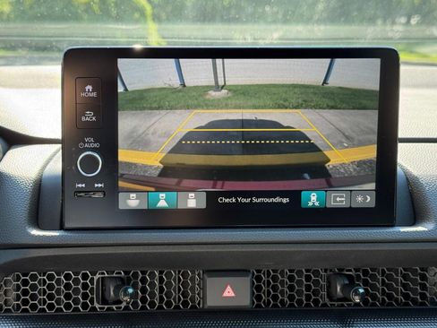 Used 2024 Honda CR-V Sport-L image 9