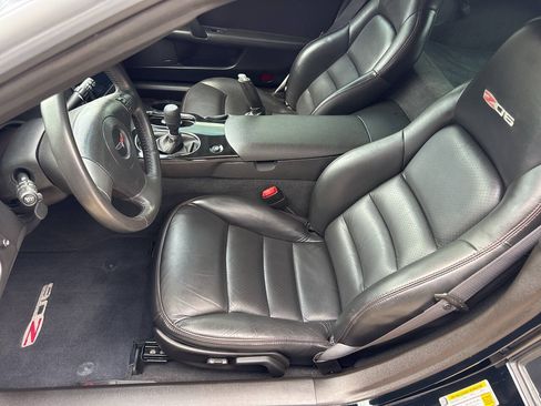 Used 2007 Chevrolet Corvette Z06 w/ Preferred Equipment Group RWD image 39
