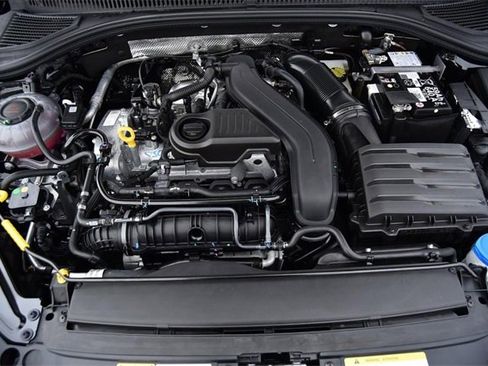 New 2026 Volkswagen Jetta SE image 25