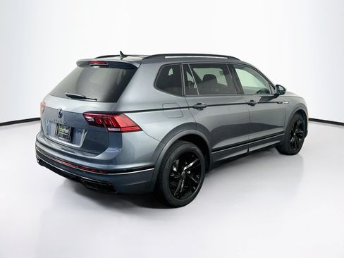 Used 2023 Volkswagen Tiguan SE R-Line FWD image 9