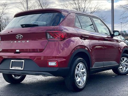 New 2026 Hyundai Venue SE image 15