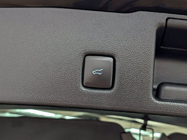 Certified 2024 Ford Escape Active w/ Tech Pack #1 AWD/4WD image 18