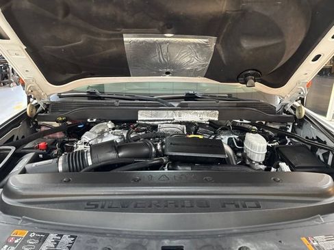 Used 2019 Chevrolet Silverado 2500 High Country w/ Duramax Plus Package AWD/4WD image 44