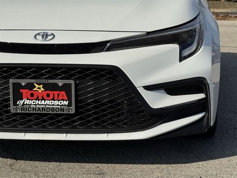 Used 2024 Toyota Corolla SE image 8