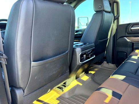 Used 2023 Chevrolet Silverado 3500 High Country w/ Z71 Off-Road Package image 20