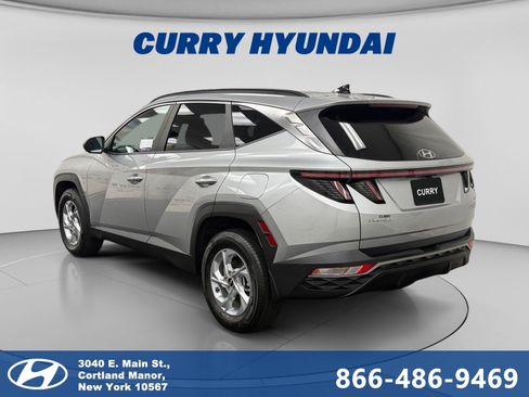 Used 2023 Hyundai Tucson SEL AWD/4WD image 3