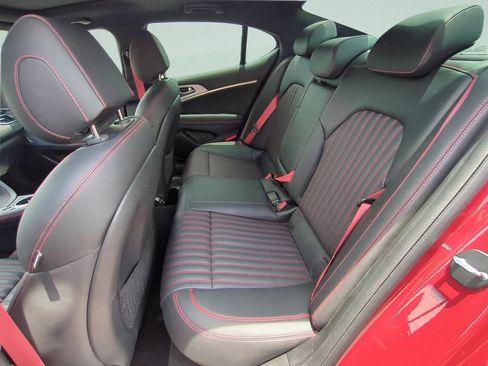 Used 2023 Genesis G70 2.0T w/ Sport Prestige Package RWD image 9