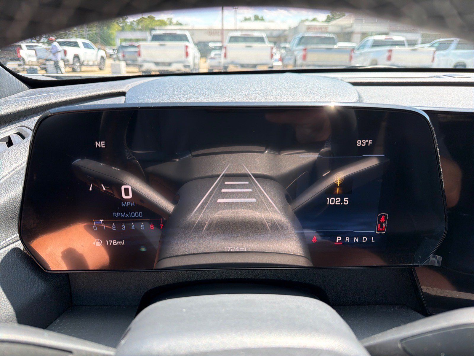 Used 2026 Chevrolet Traverse LT FWD image 19