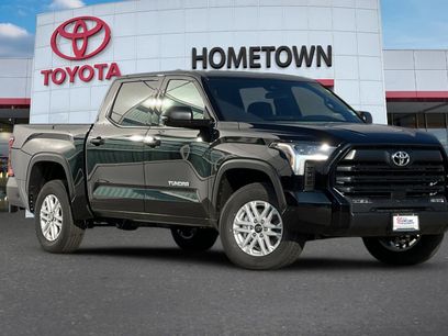 New 2026 Toyota Tundra SR5 w/ SR5 Convenience Package