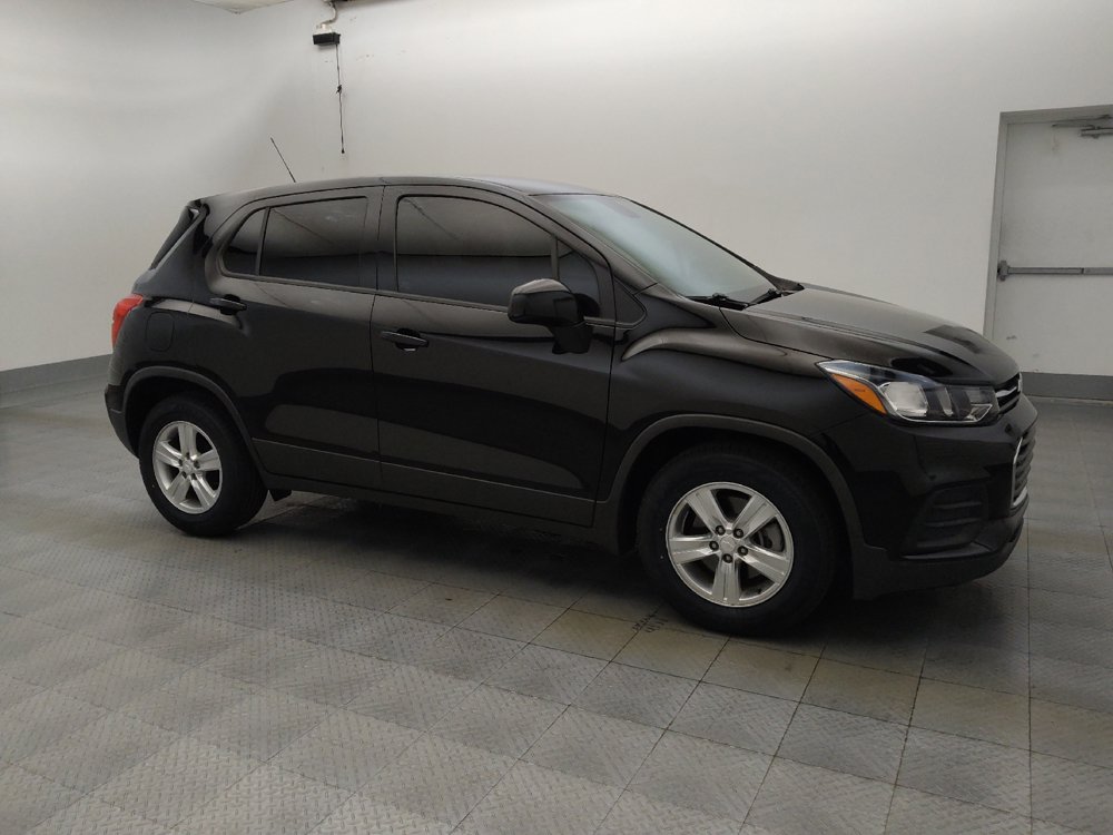 Used 2020 Chevrolet Trax LS w/ Tint and Cruise Package FWD image 11
