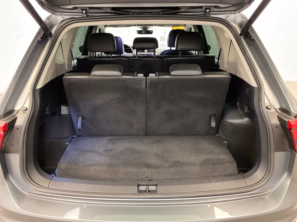 Used 2024 Volkswagen Tiguan SE FWD image 22