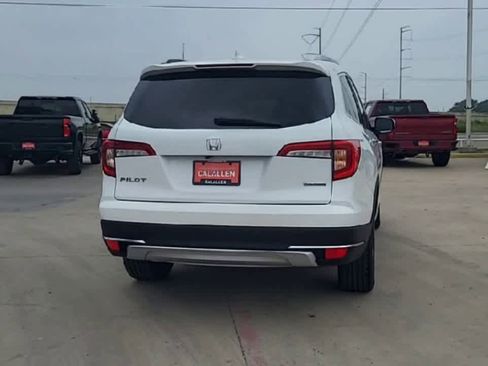 Used 2022 Honda Pilot Touring image 7