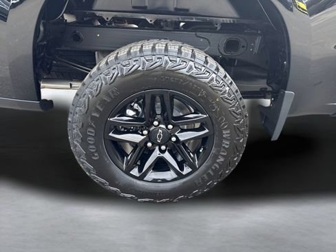 New 2026 Chevrolet Silverado 1500 Custom Trail Boss AWD/4WD image 31