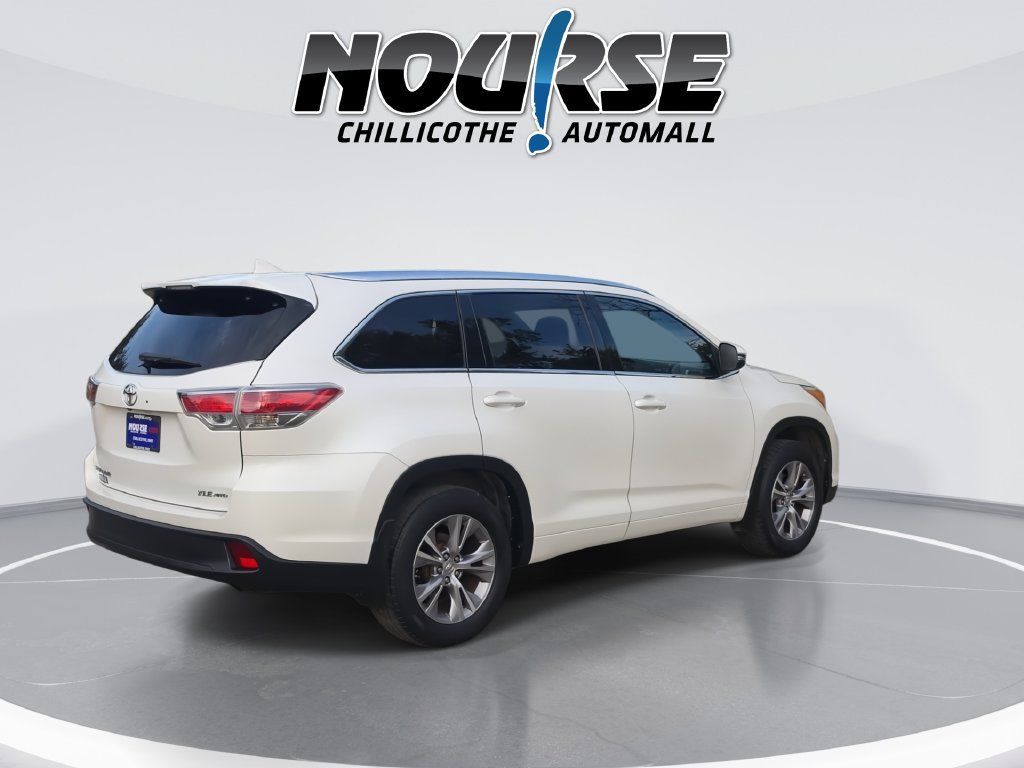 Used 2015 Toyota Highlander XLE AWD/4WD image 8