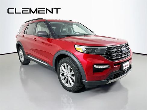 Certified 2023 Ford Explorer XLT w/ Equipment Group 202A AWD/4WD image 5