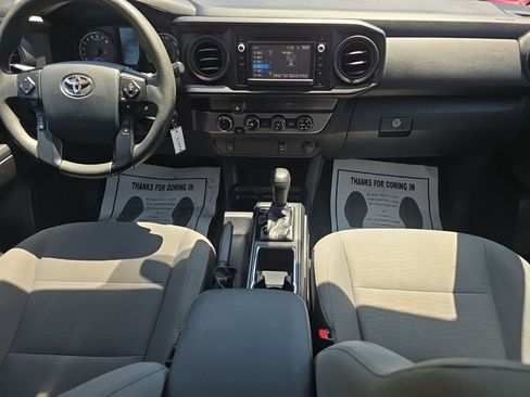 Certified 2019 Toyota Tacoma SR w/ SR Convenience Package AWD/4WD image 19