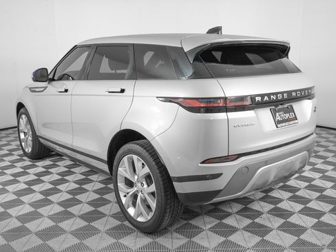 Used 2021 Land Rover Range Rover Evoque SE image 7