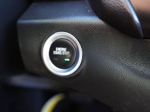 Certified 2023 GMC Terrain SLE FWD image 28