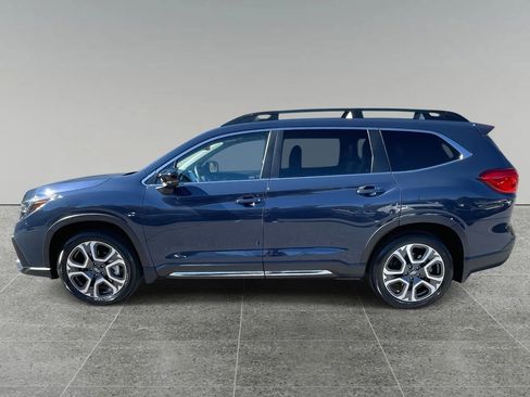 Certified 2025 Subaru Ascent Limited w/ Popular Package #1 image 2