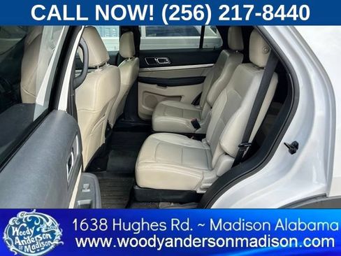 Used 2019 Ford Explorer XLT w/ Equipment Group 202A FWD image 18