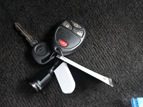 Used 2011 Chevrolet Silverado 2500 LT w/ Interior Plus Package image 39