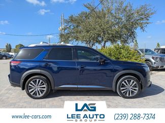 Used 2022 Nissan Pathfinder Platinum w/ Cargo Package video 2