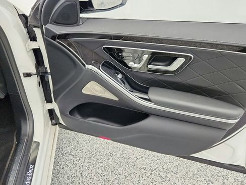 Used 2022 Mercedes-Benz S 500 4MATIC image 25