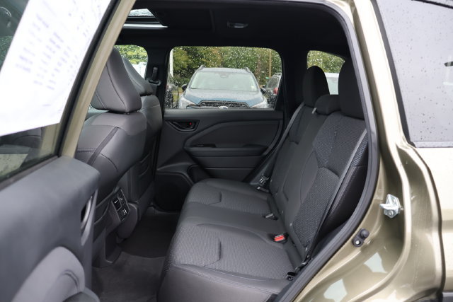 New 2026 Subaru Forester Premium AWD/4WD image 18