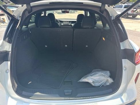 Used 2023 INFINITI QX50 Sport FWD image 19
