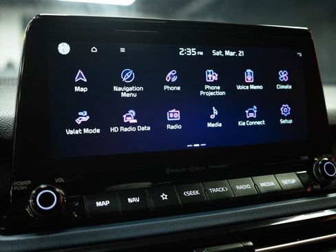 Used 2023 Kia Seltos S w/ Navigation Package image 19