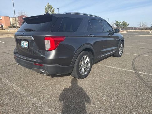 Used 2020 Ford Explorer Limited image 4