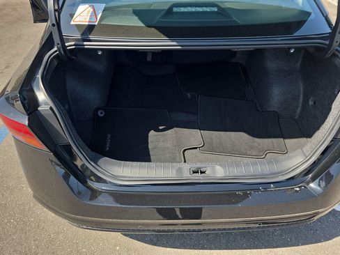 Used 2025 Nissan Altima 2.5 SV FWD image 20