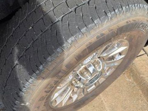 Certified 2019 Ford F250 XLT w/ XLT Premium Package image 3