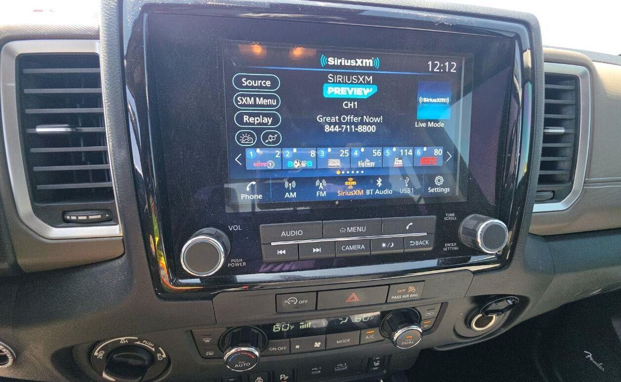 Used 2023 Nissan Frontier SV w/ SV Convenience Package AWD/4WD image 7