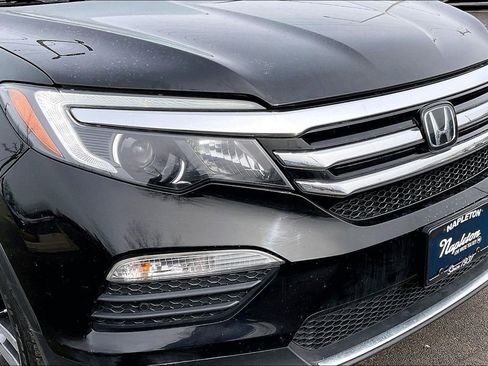 Used 2016 Honda Pilot Touring image 34