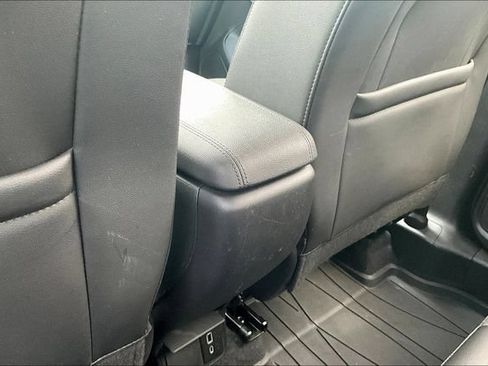 Certified 2024 Buick Encore GX Preferred FWD image 10