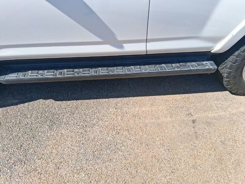 Used 2018 Toyota 4Runner SR5 Premium AWD/4WD image 18