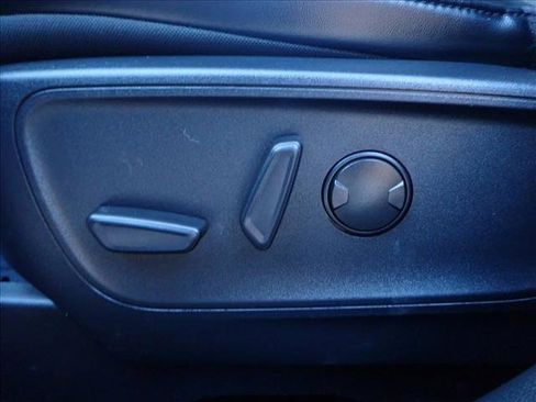 Used 2024 Ford Escape ST-Line image 13