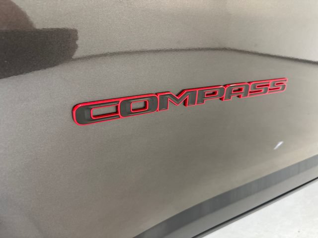 Used 2023 Jeep Compass Trailhawk AWD/4WD image 34