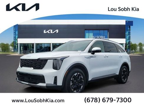Certified 2025 Kia Sorento S FWD image 1