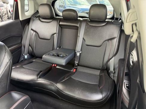 Used 2018 Jeep Compass Trailhawk w/ Cold Weather Group image 15