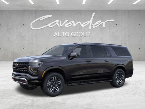 New 2026 Chevrolet Suburban Z71 w/ Comfort Package AWD/4WD image 2