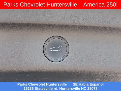 Used 2022 Tesla Model Y Performance AWD/4WD image 31
