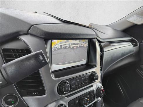 Used 2019 GMC Yukon Denali AWD/4WD image 14