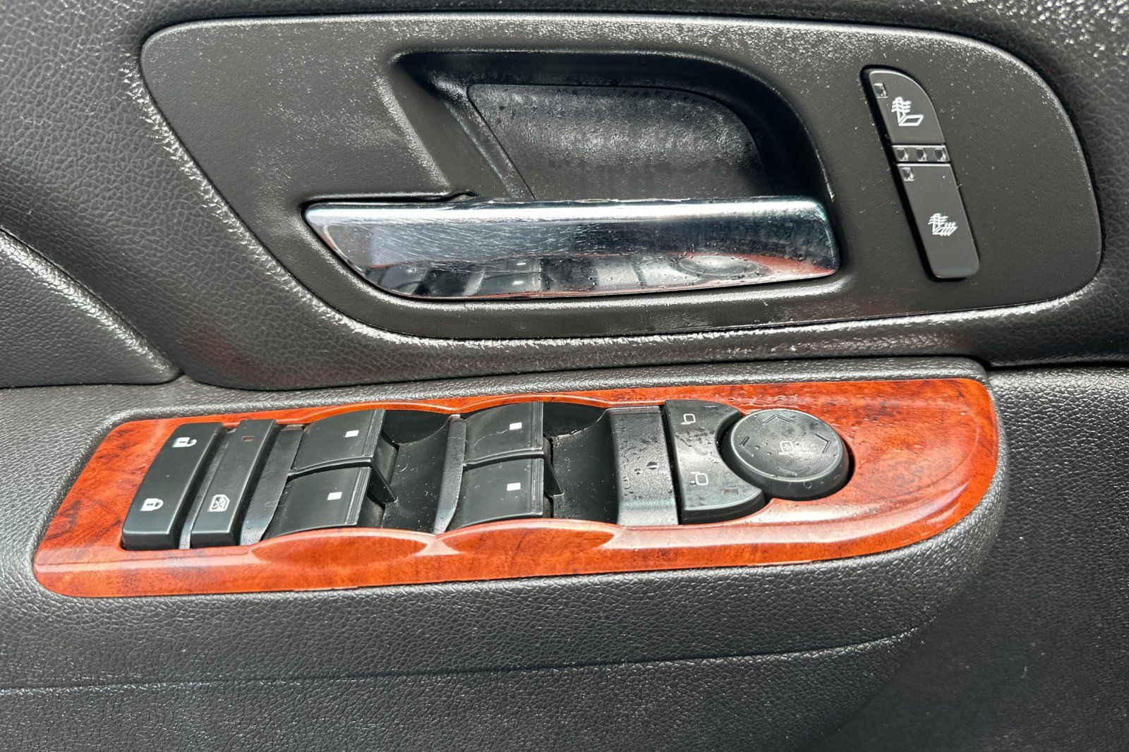 Used 2013 GMC Yukon XL SLT RWD image 11