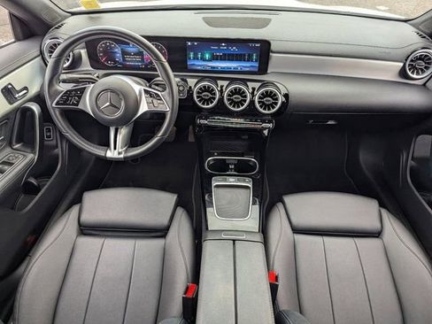 Used 2025 Mercedes-Benz CLA 250 image 15