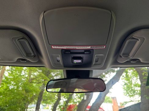 Used 2022 Toyota Camry SE FWD image 27