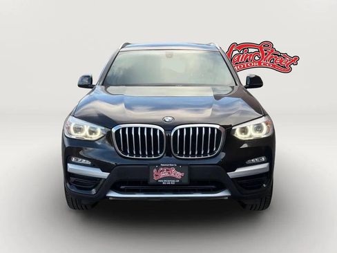Used 2018 BMW X3 xDrive30i AWD/4WD image 2